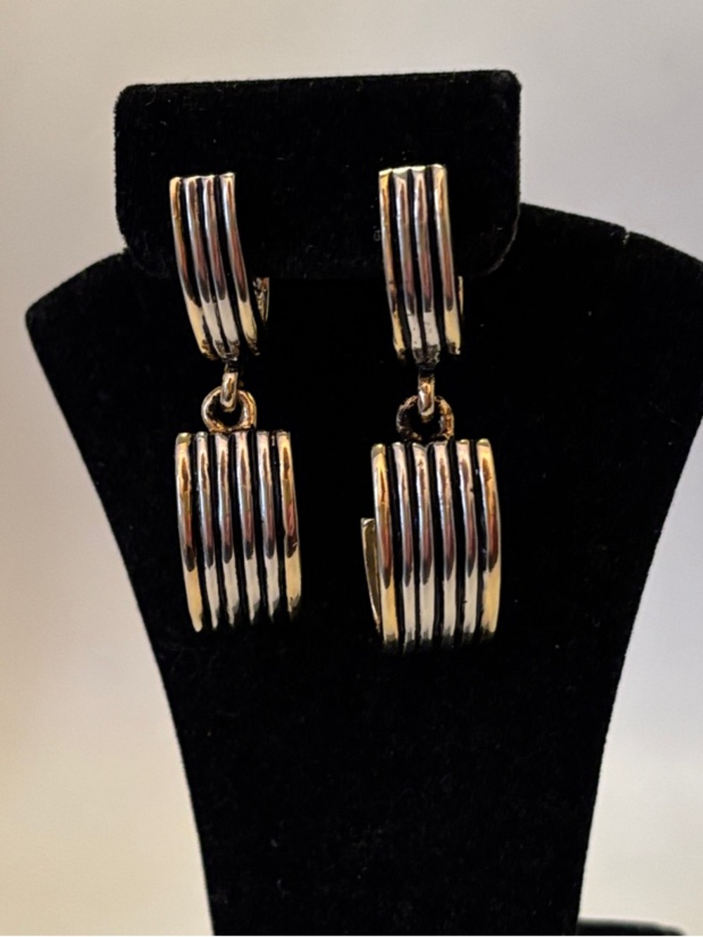 ⚫️Vintage Bold Gold & Silver Tones Striped Dangle/Drop Earrings